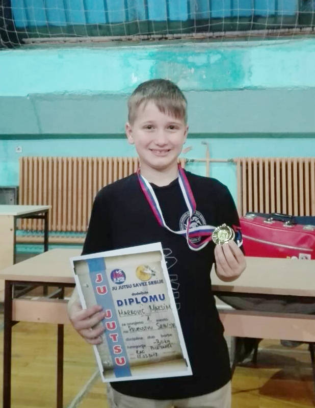 Максим од злата