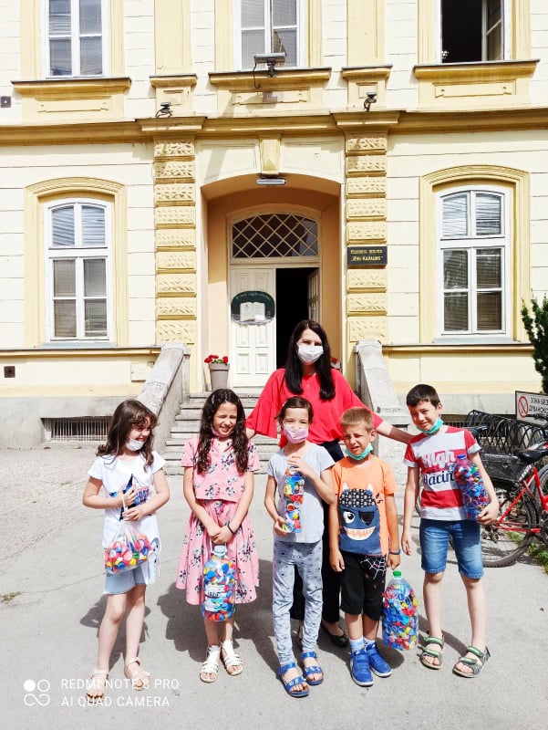 Хуманост на делу