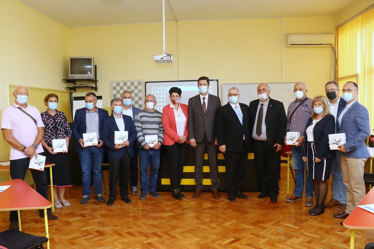 Донација дронова за основне школе Шапца