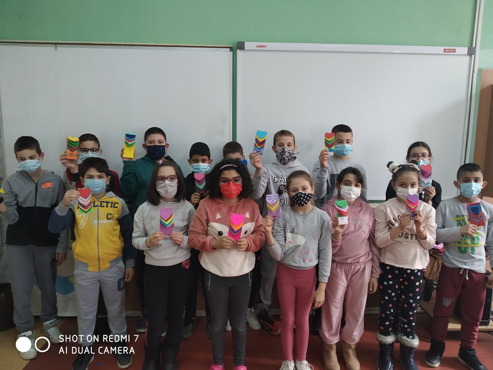 Осмомартовска честитка